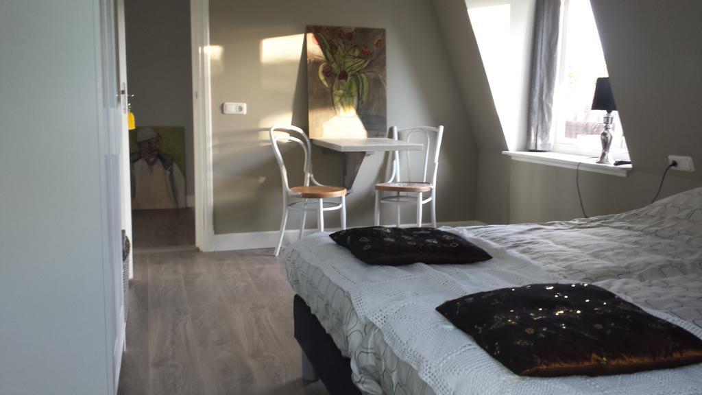 Logies Ommes! Hotel Harlingen Room photo